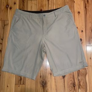 Men’s O’Neill tan Hybrid shorts